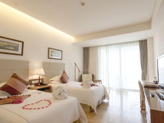 Mingshen Golf & Bay Resort Sanya Exterior photo